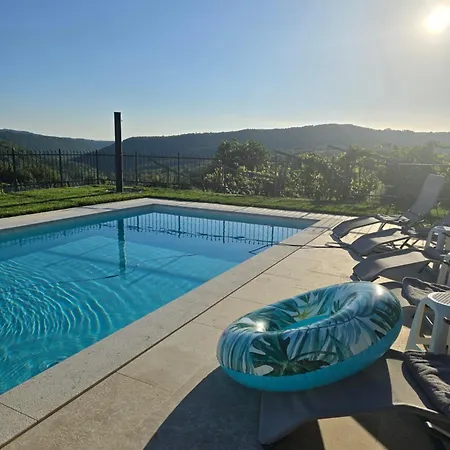 Eva Heated Saltwater Pool Near Koper Vila *