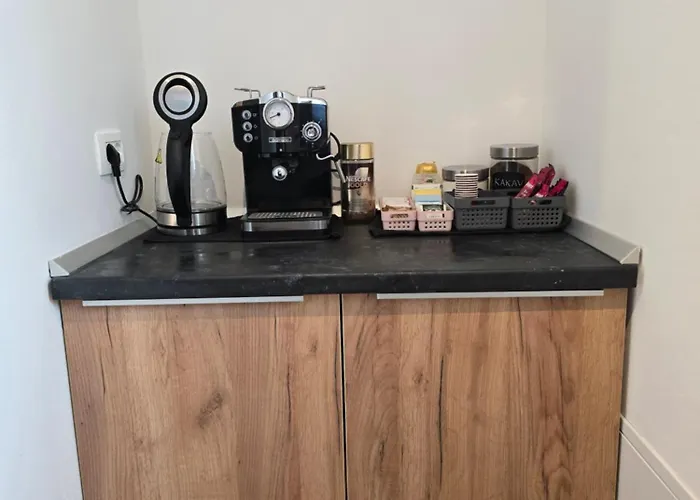 Eva Koper * Marezige