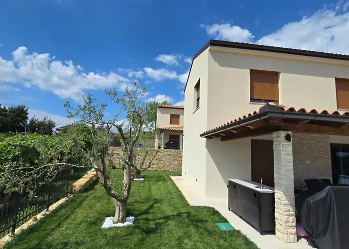 Eva Koper וילה *