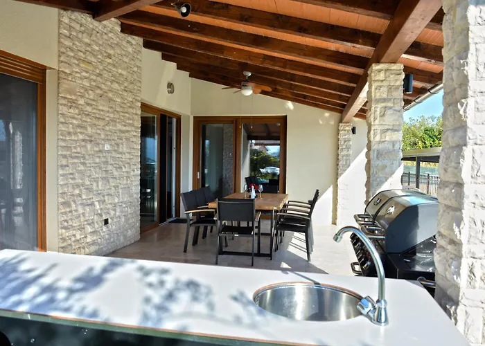 Eva Koper * מארזיגה